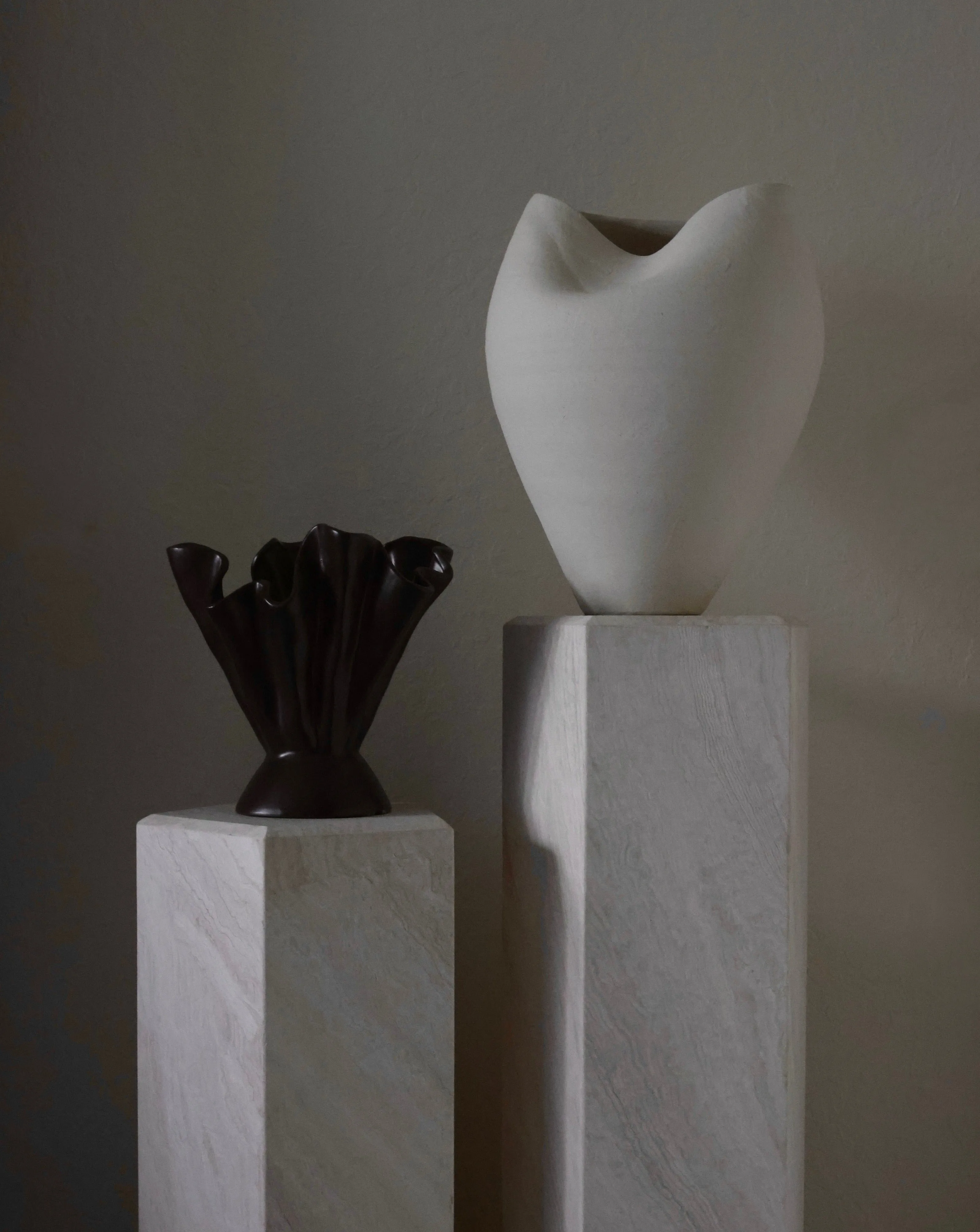 ADONIS CURVED VESSEL