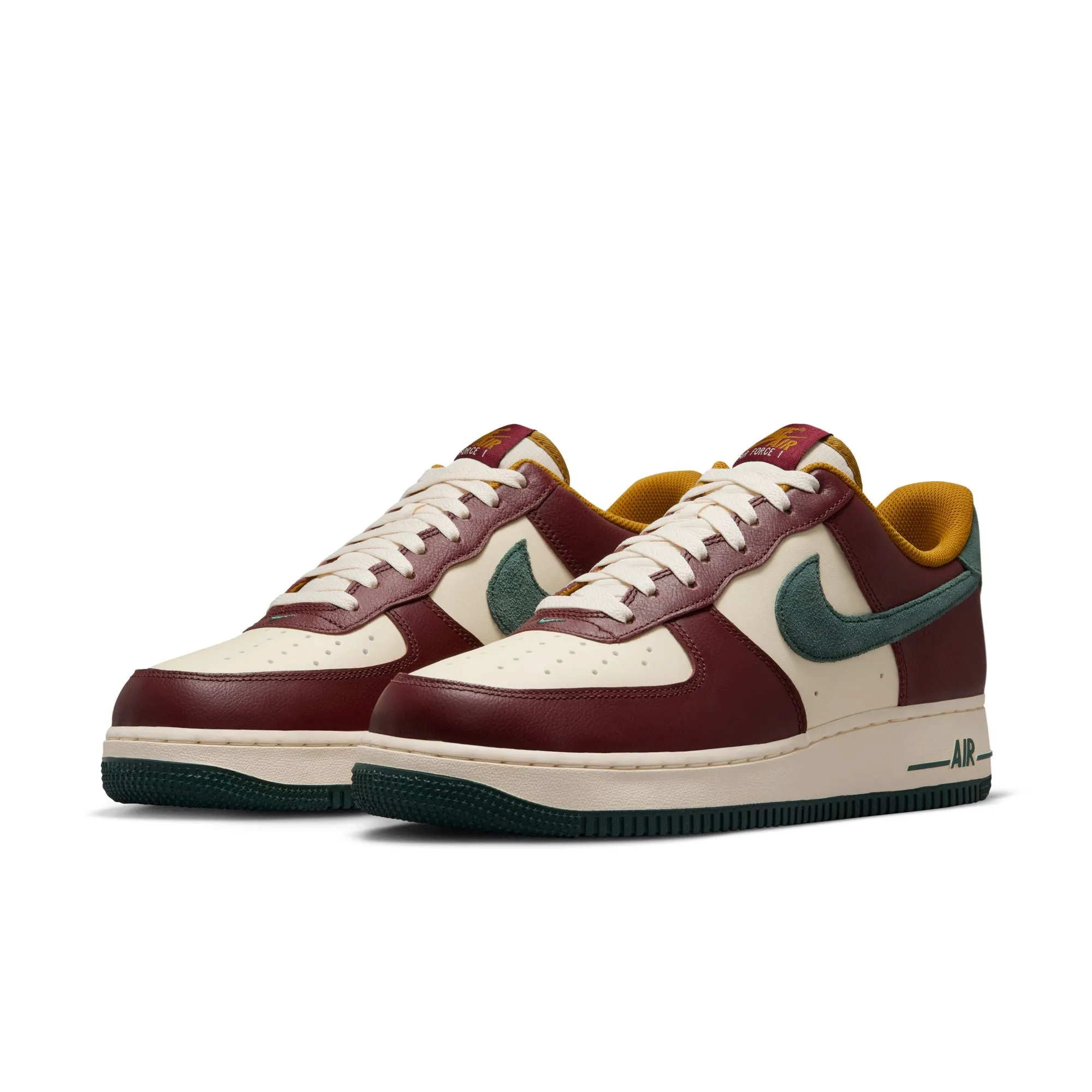 Air Force 1 '07 Lv8 Coconut Milk/Vintage Green-Dark Team Red