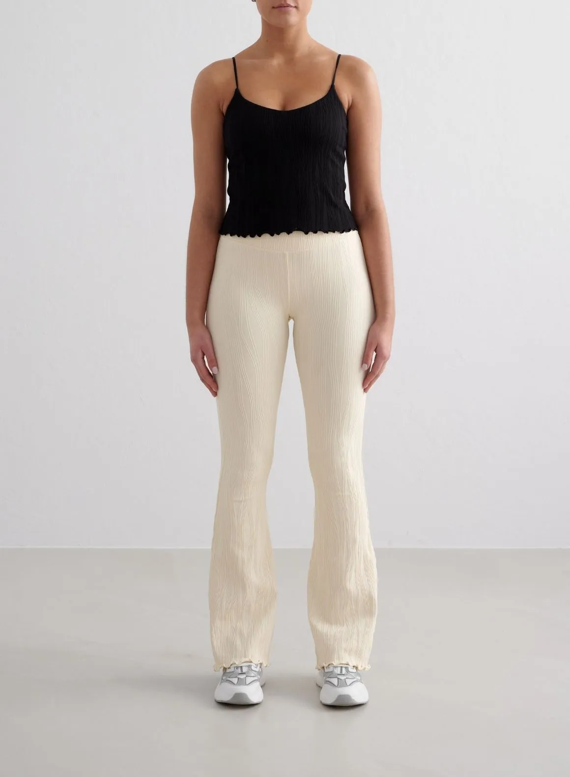 Almond White Tulip Flare Tights