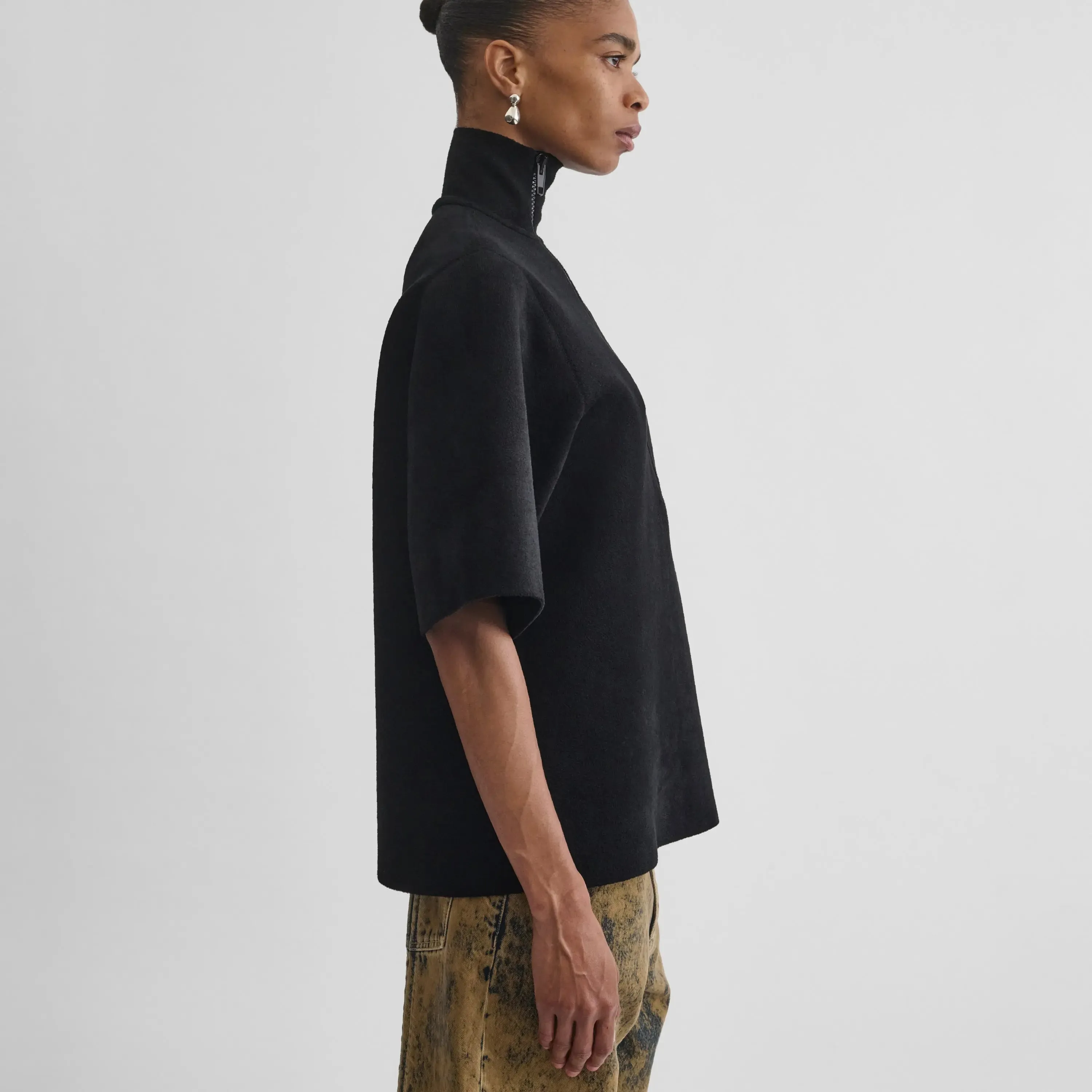 ASYMMETRIC ZIP TOP | black chenille