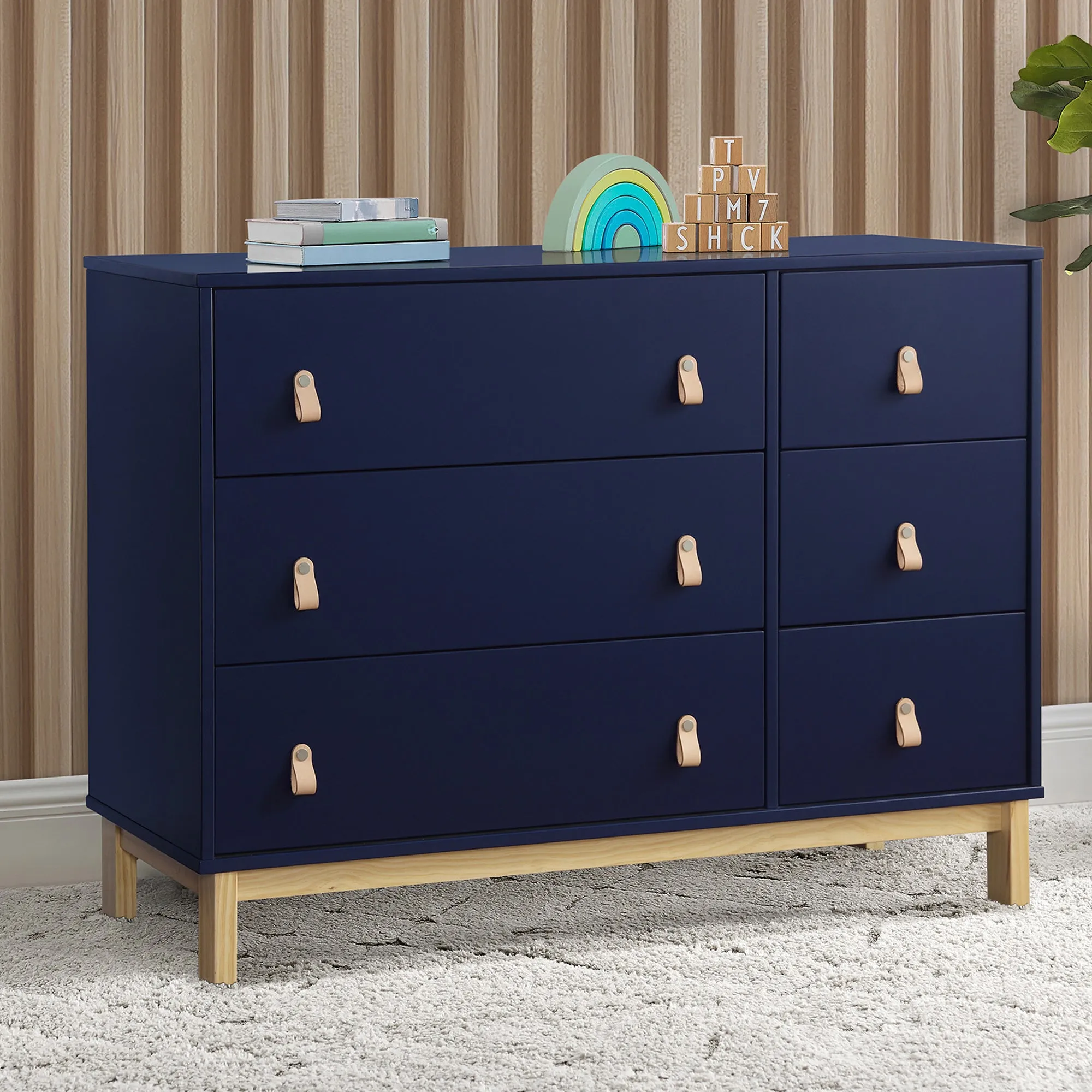 babyGap Legacy 6 Drawer Dresser with Leather Pulls and Interlocking Drawers