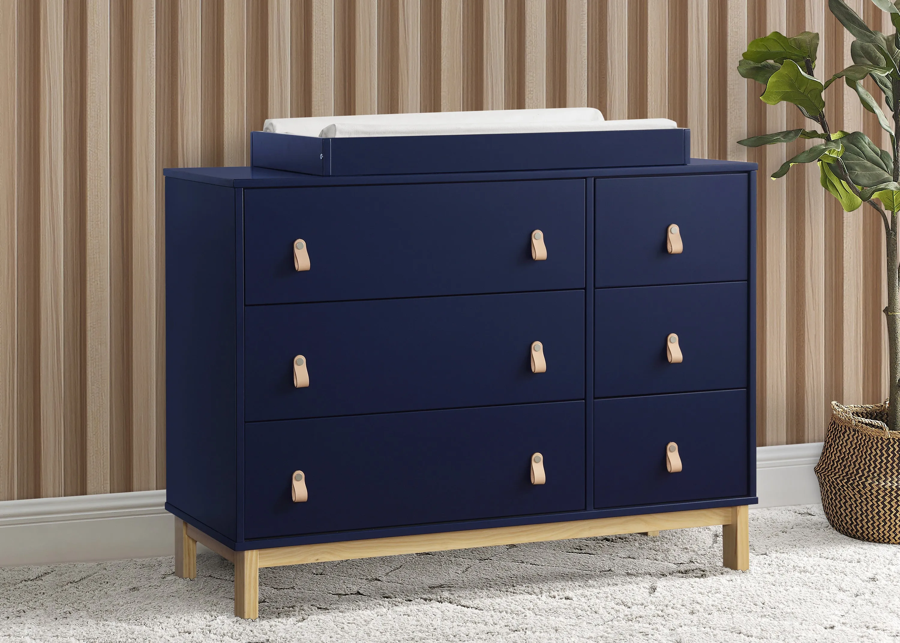 babyGap Legacy 6 Drawer Dresser with Leather Pulls and Interlocking Drawers