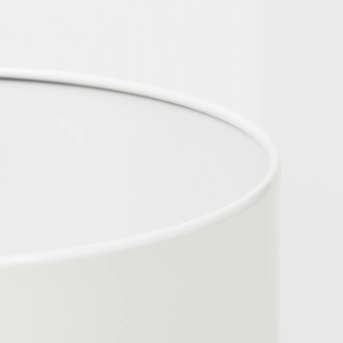 Benny Planter - White Medium