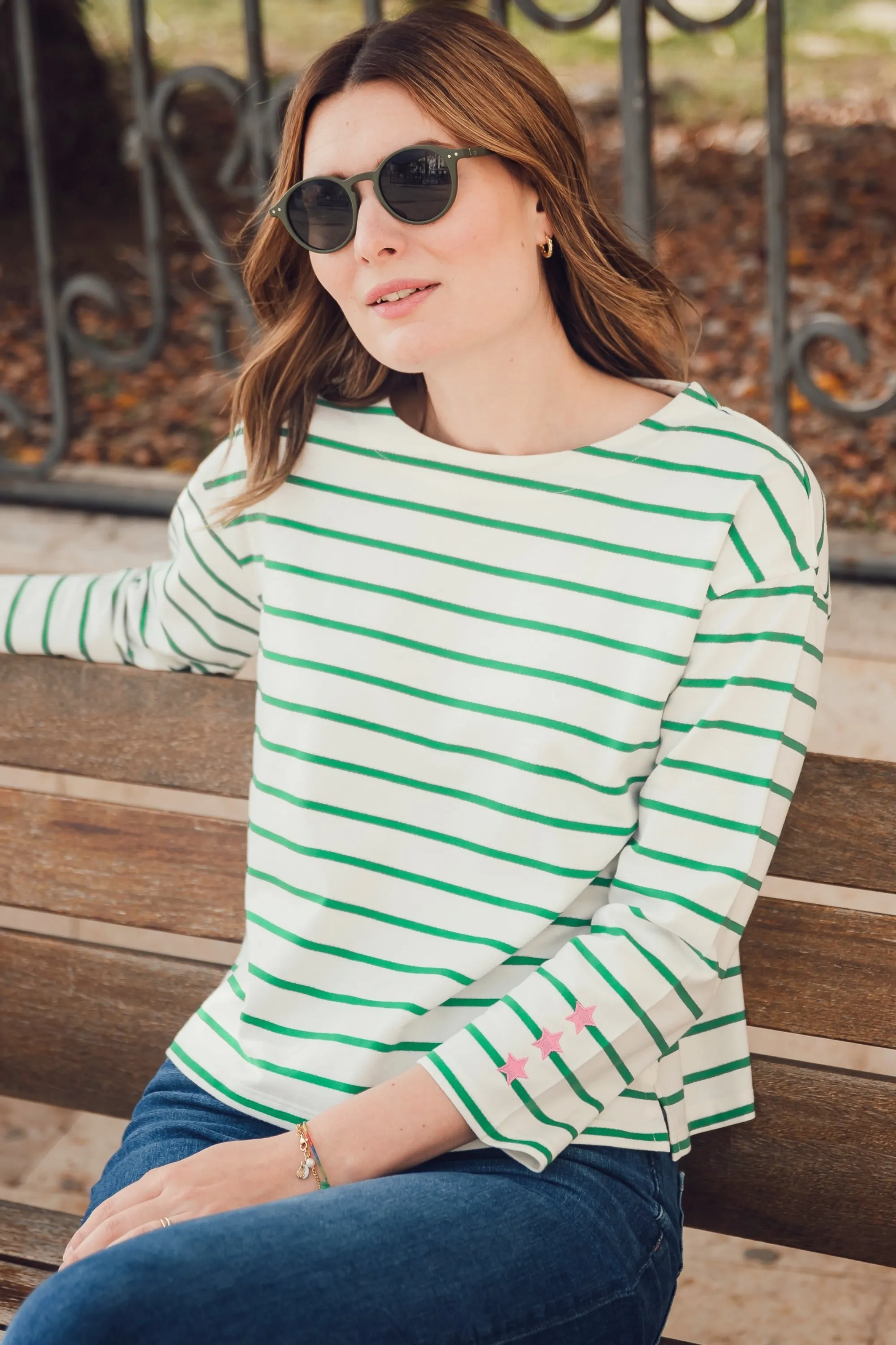 Billie Breton Top - Off-White/Green. Star Cuff