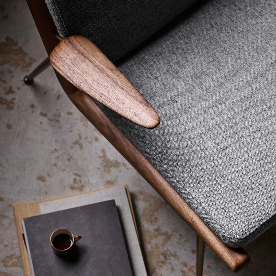 Boomerang HM2 Lounge Chair w/ Arms
