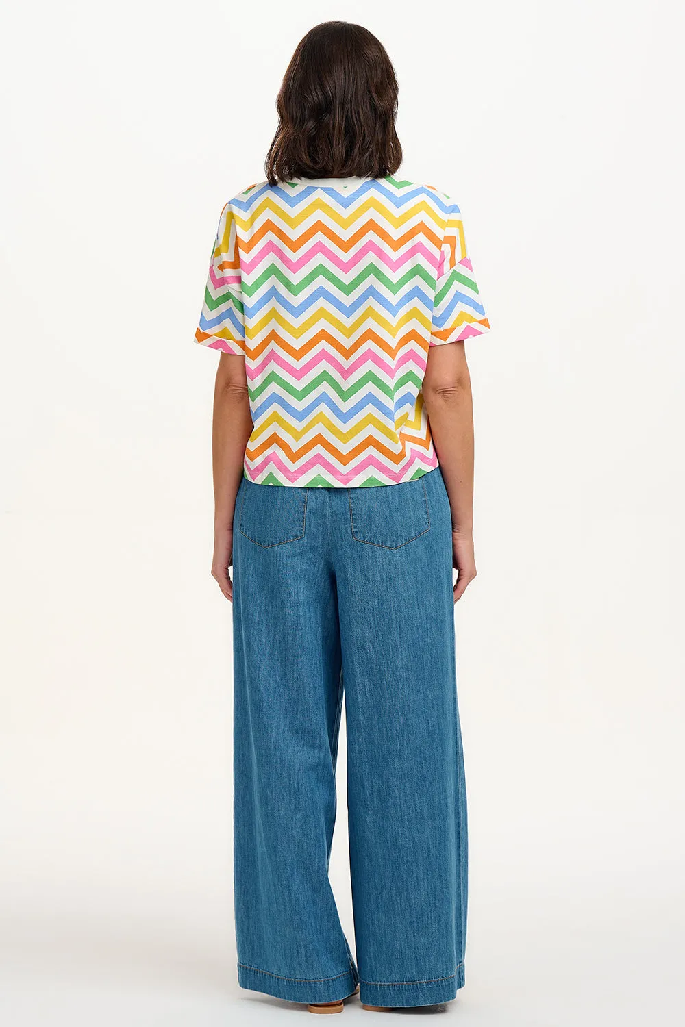 Celia Heavy-Weight T-Shirt - Multi. Cupcake Case