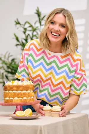 Celia Heavy-Weight T-Shirt - Multi. Cupcake Case