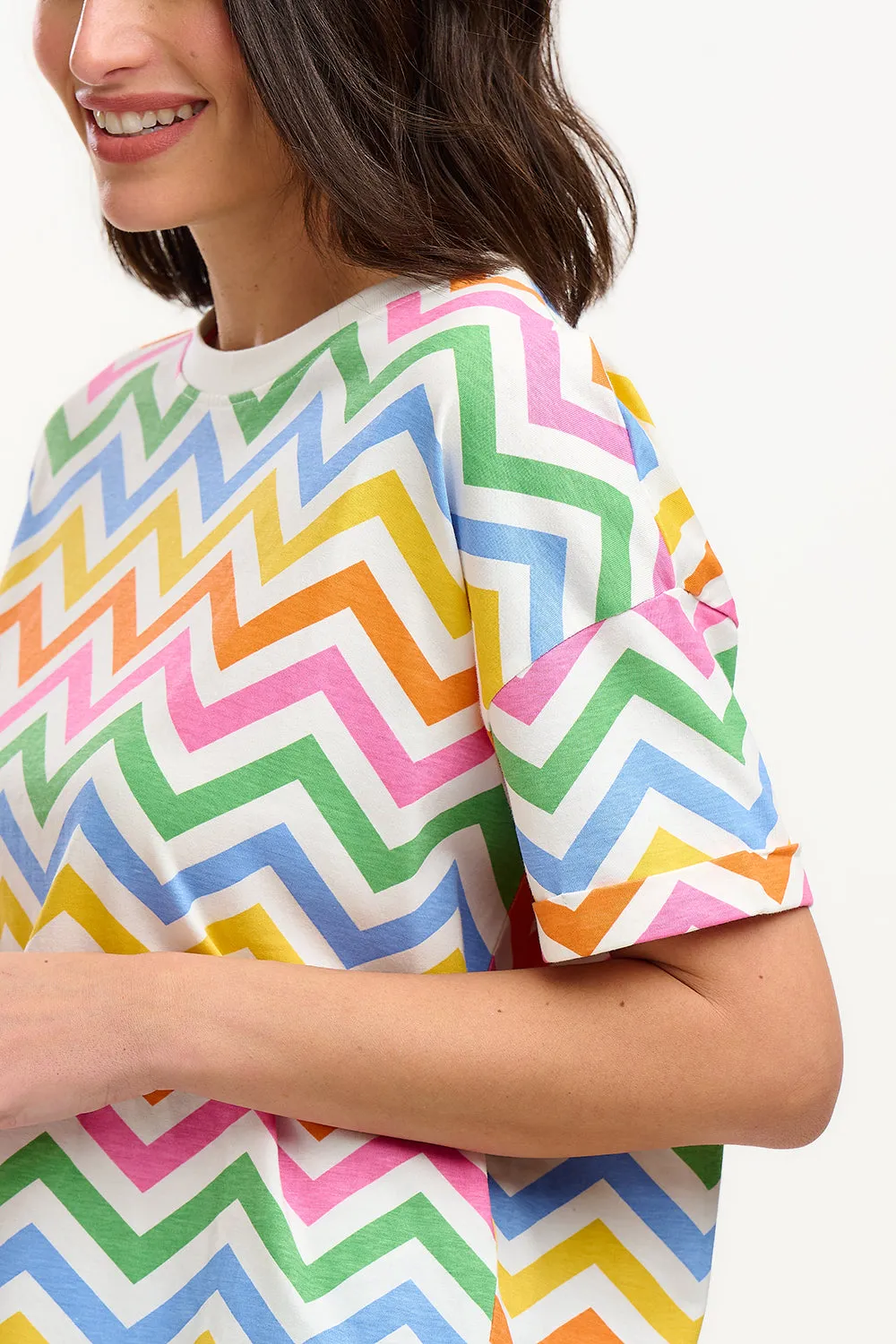 Celia Heavy-Weight T-Shirt - Multi. Cupcake Case