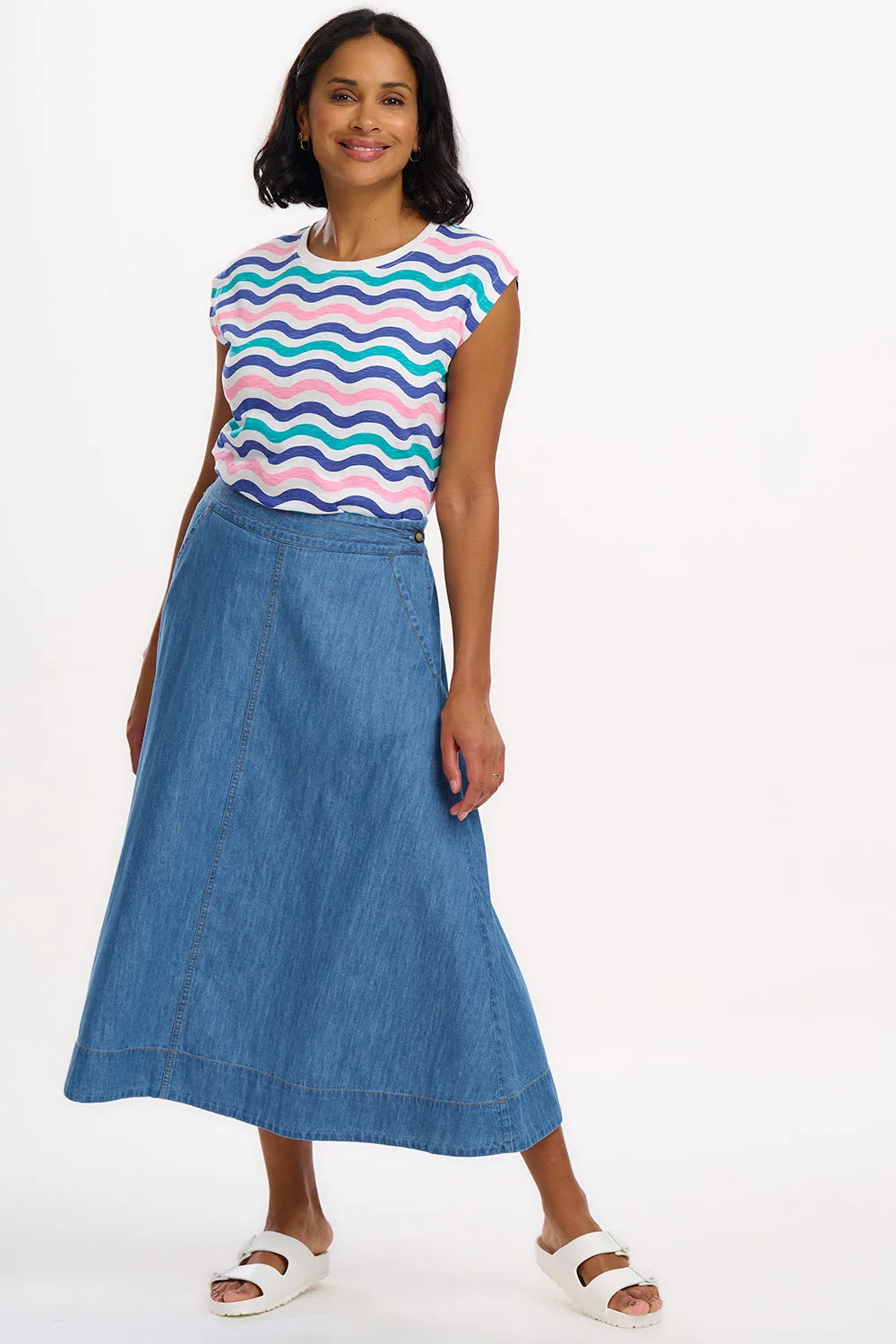 Chrissy Relaxed Tank T-Shirt - Multi. Soft Beach Waves