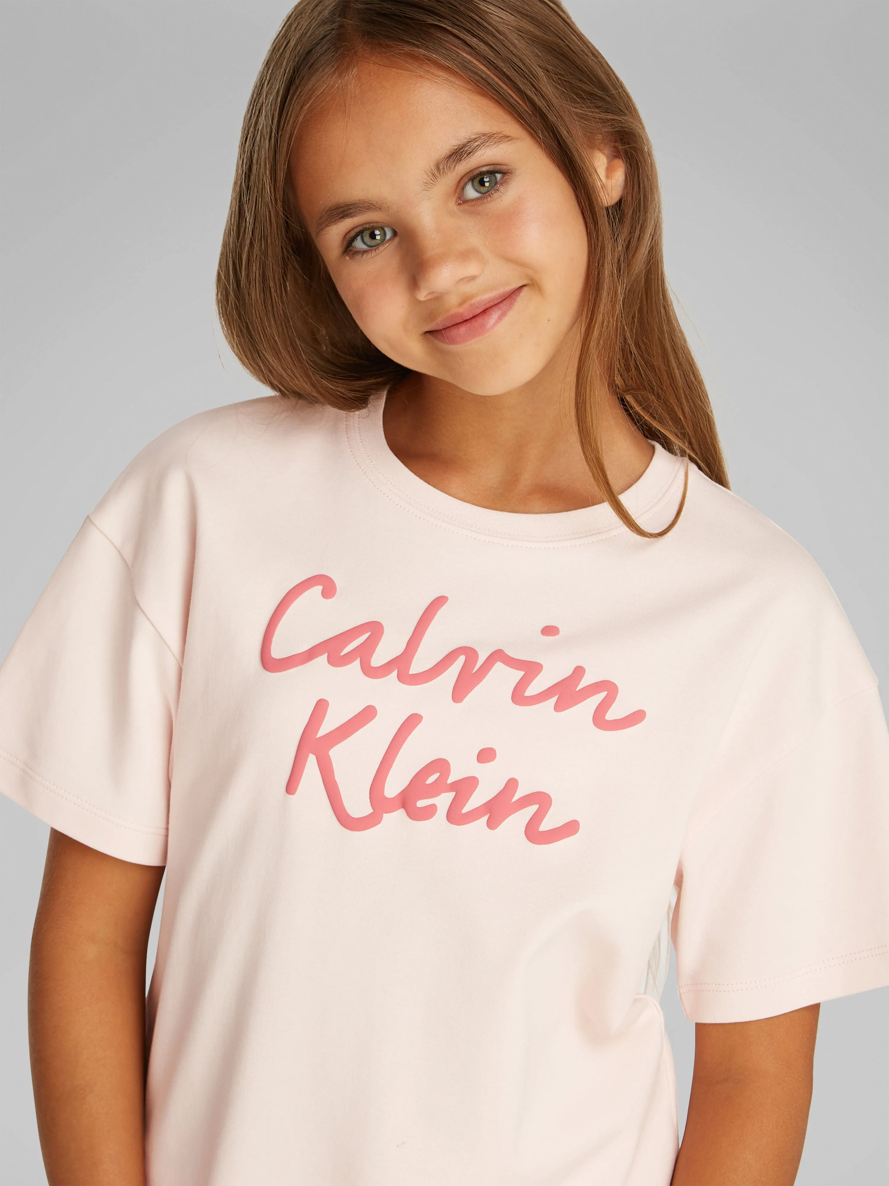 Girls Script Logo Boxy T-Shirt in Pink