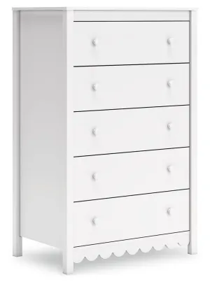 Hallityn White Five Drawer Chest