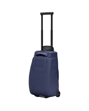 Hugger Roller Bag Carry-on 40L Blue Hour