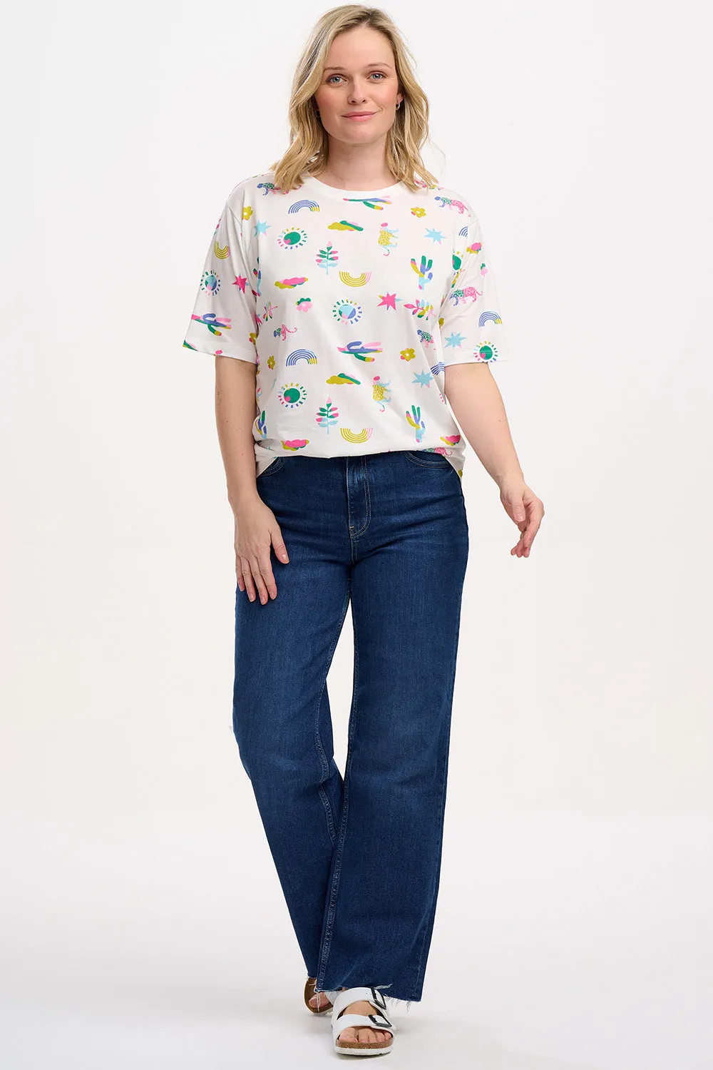Kinsley Relaxed T-shirt - Off-White. Summer Joy