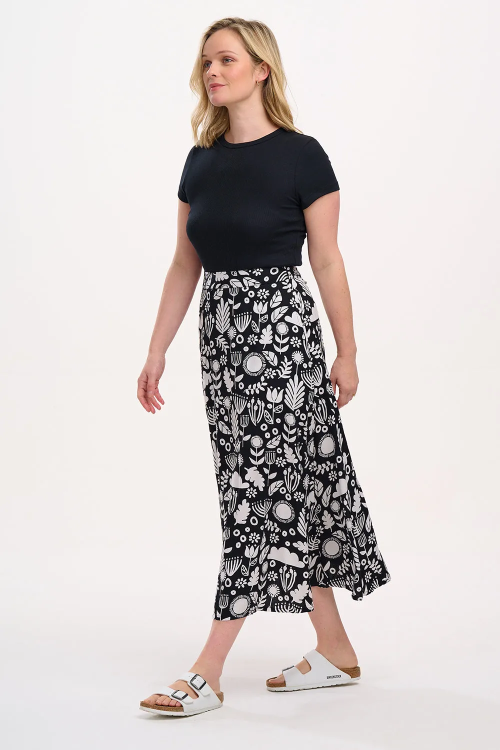 Krista Skirt - Monochrome. Folk Floral
