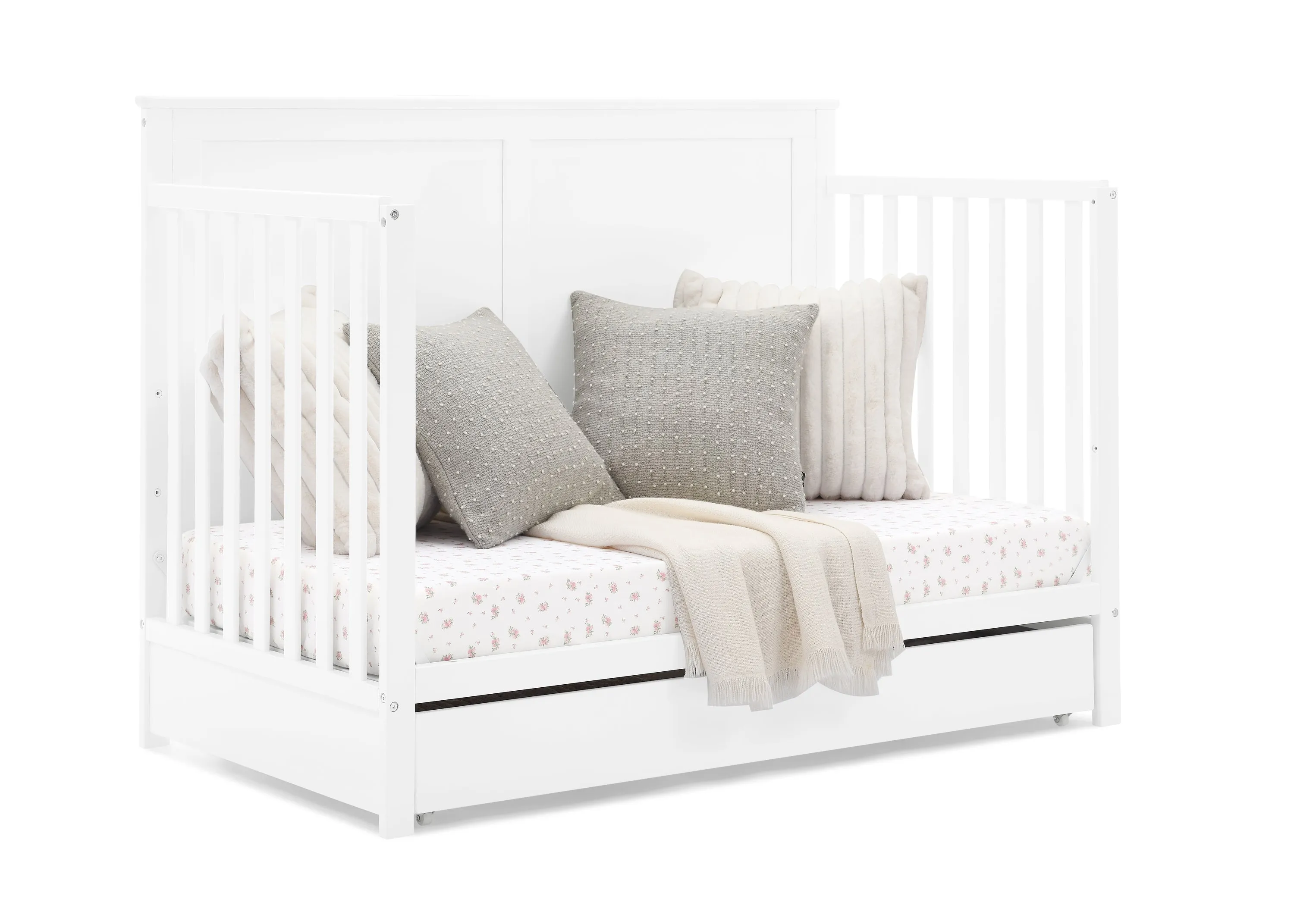 Logan 6-in-1 Convertible Crib with Underdrawer