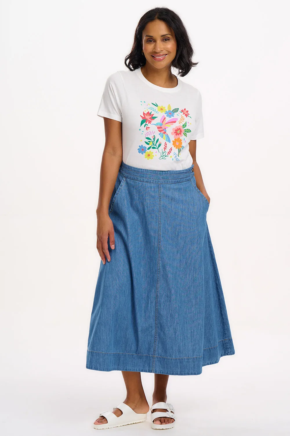 Maggie T-Shirt - Off-White. Tropical Hummingbird