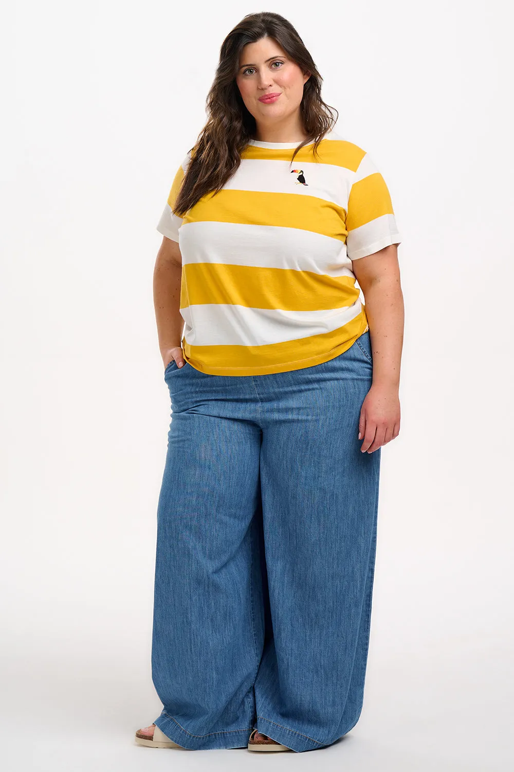 Maggie T-Shirt - Off-White/Yellow. Bold Toucan