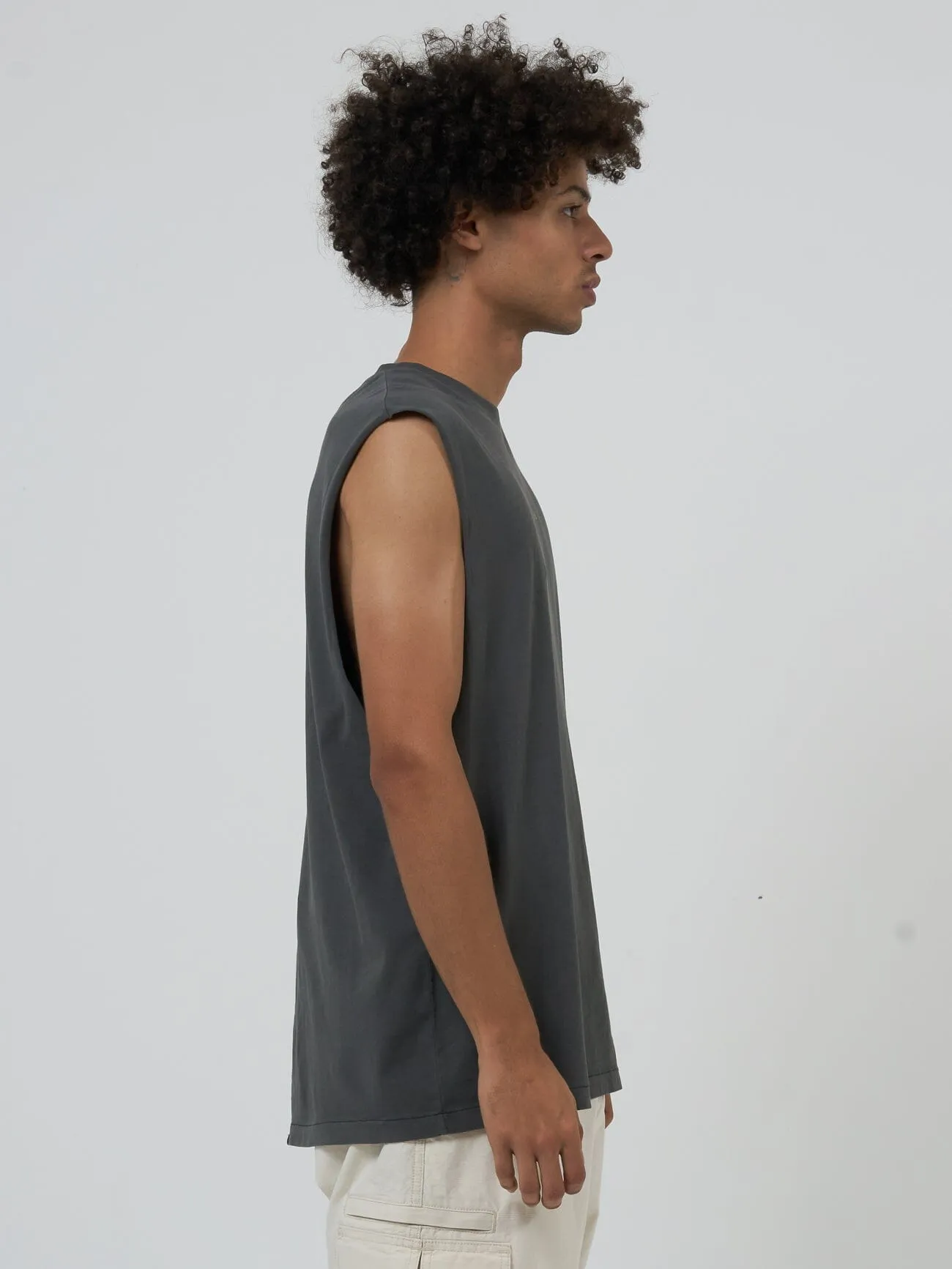 Minimal Thrills Merch Fit Muscle Tee - Merch Black
