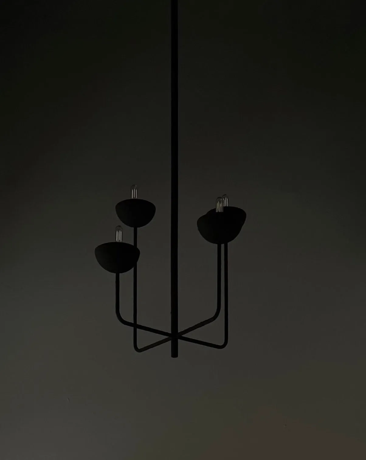 NOIR CANDLELIGHT CHANDELIER
