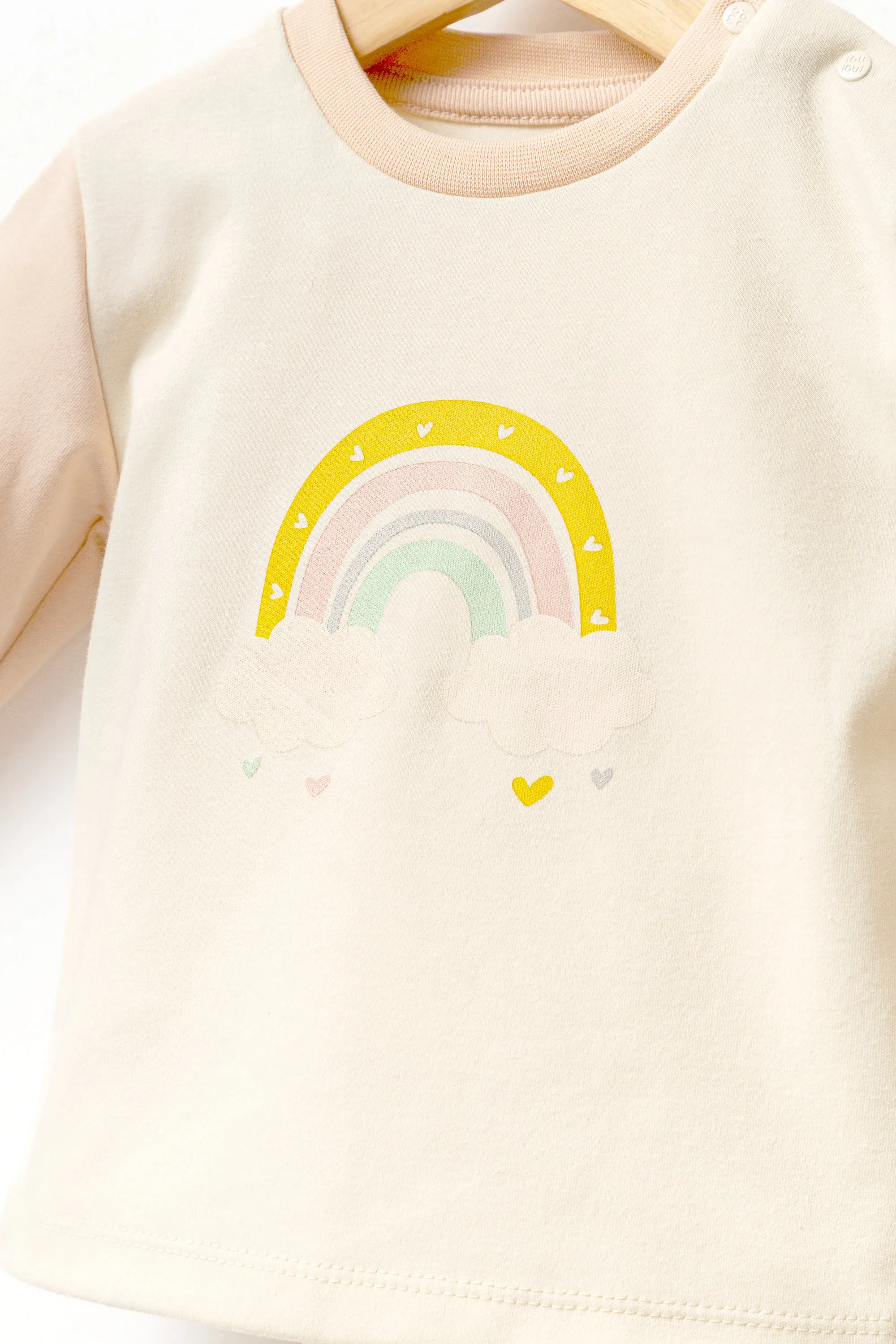 Peach Rainbow Graphic Outfit