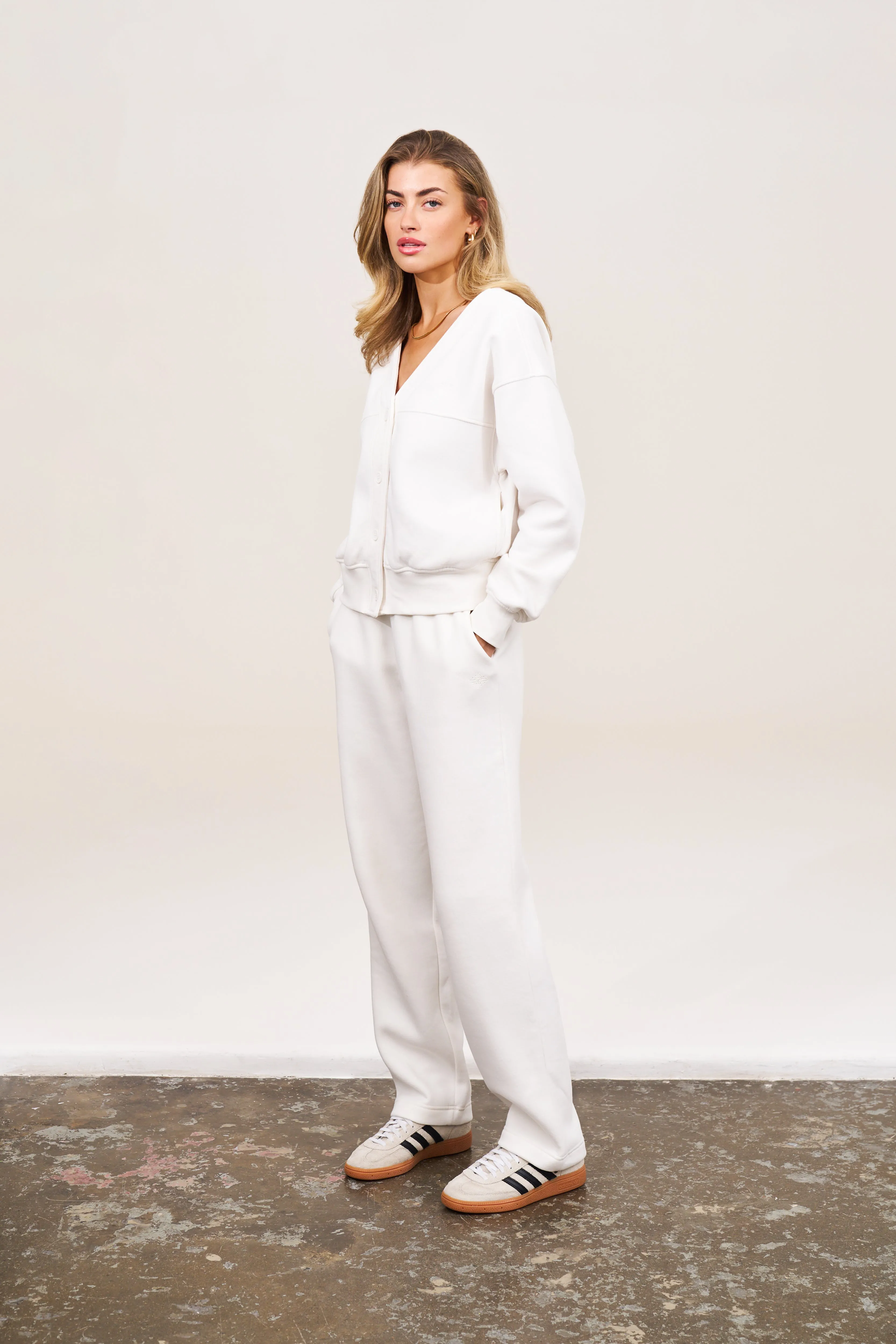 RELAXED TAPERED LEG JOGGERS - OFF WHITE