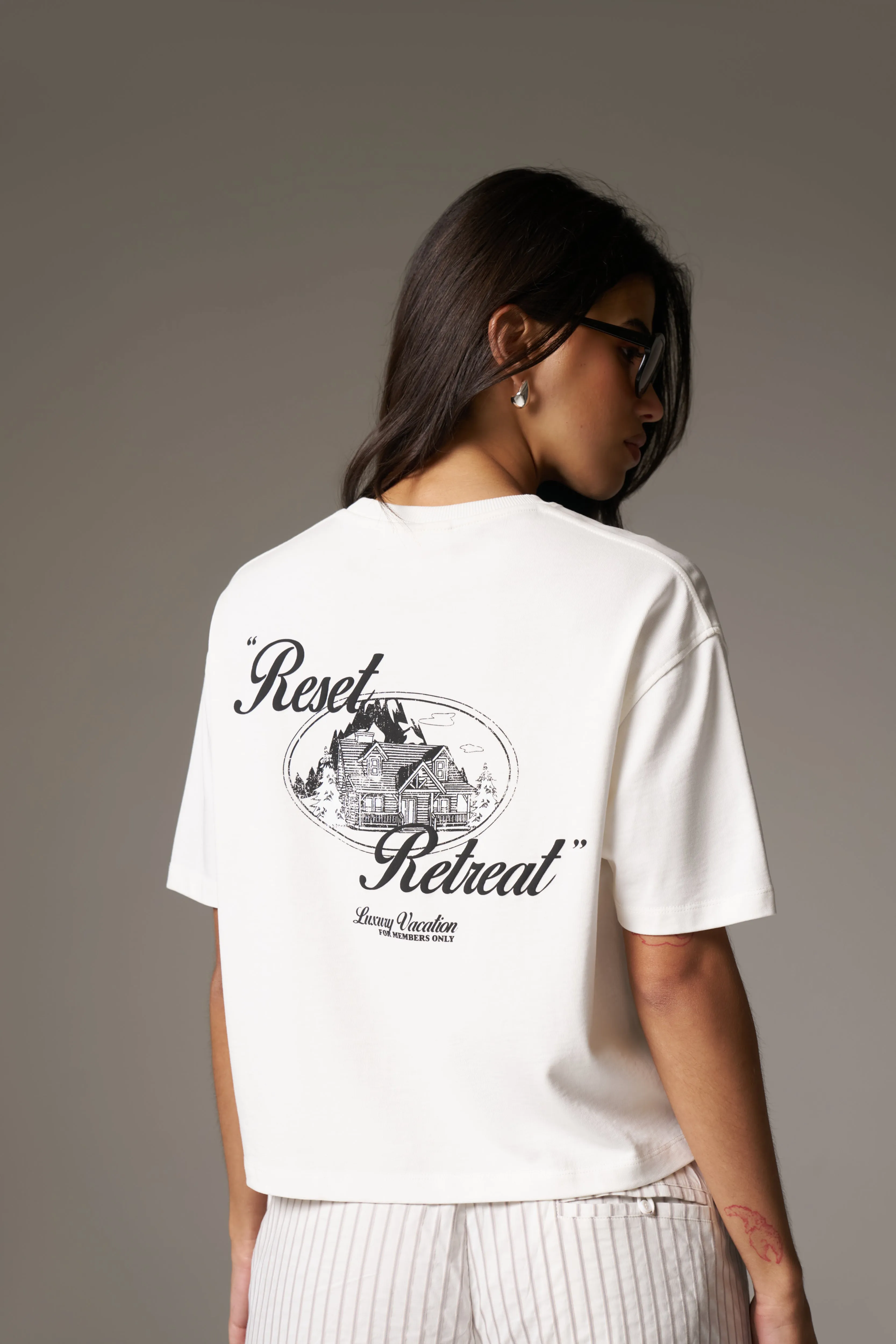 RESET RETREAT T-SHIRT - OFF WHITE