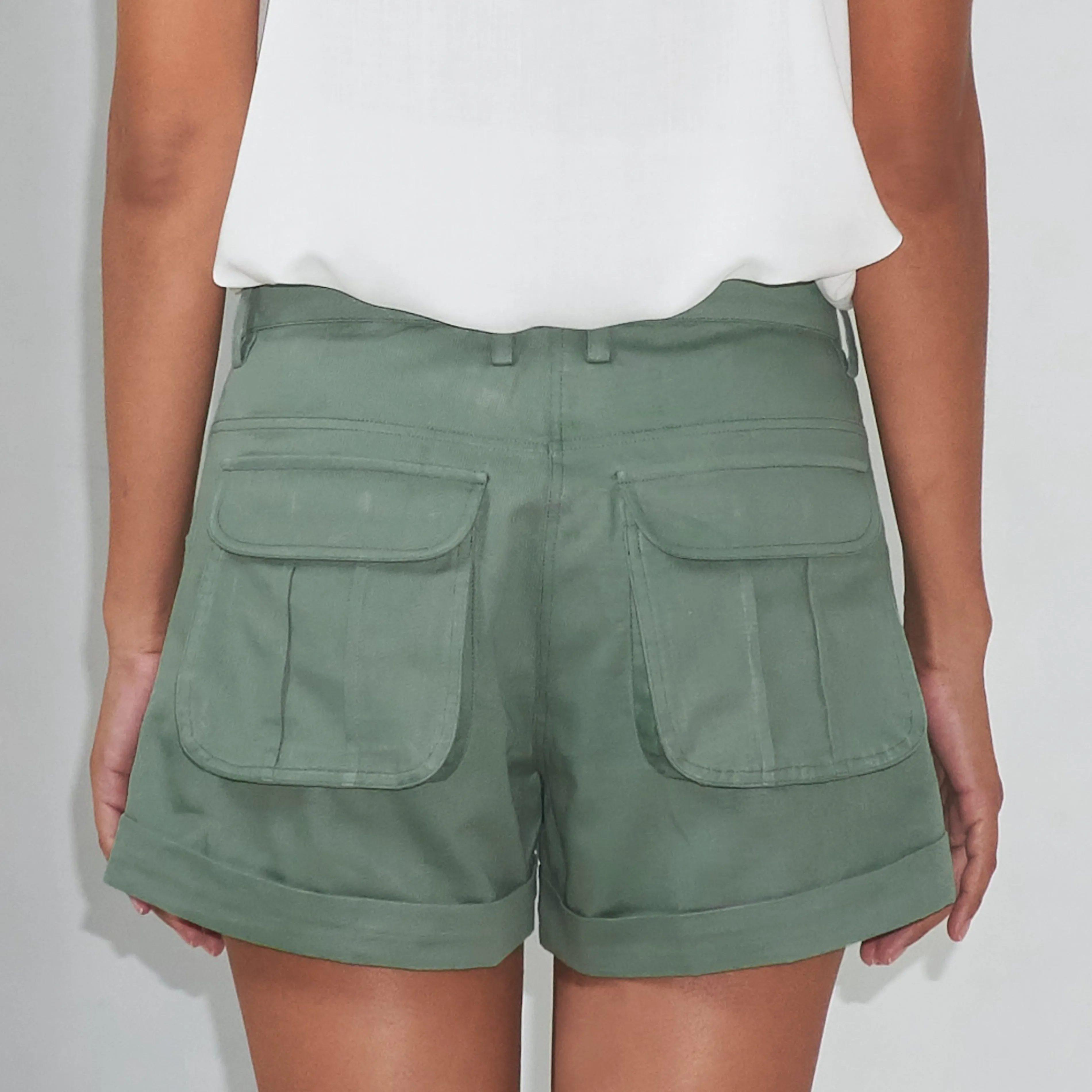 RIVER SHORTS - Cotton Twill | Light Olive Green