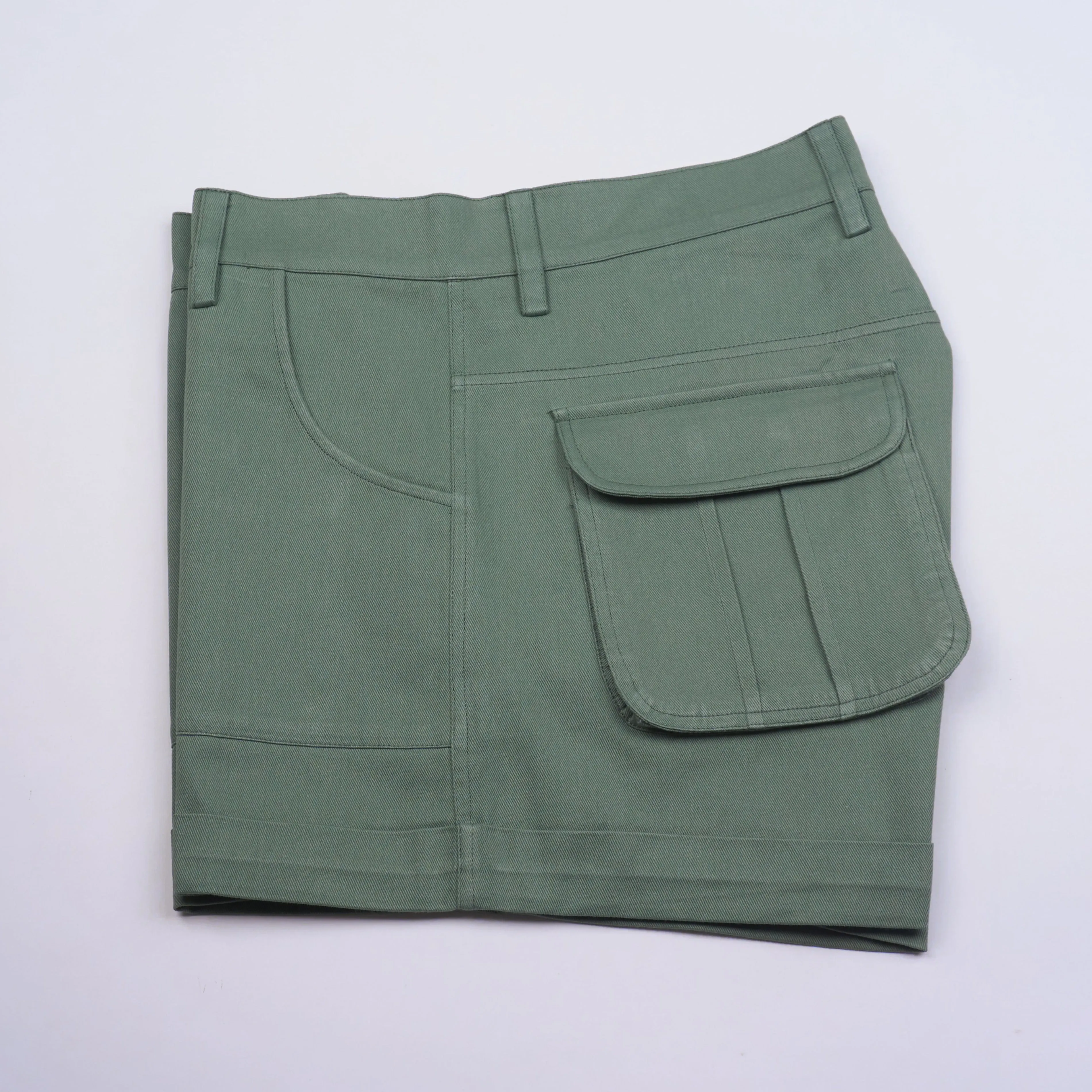 RIVER SHORTS - Cotton Twill | Light Olive Green