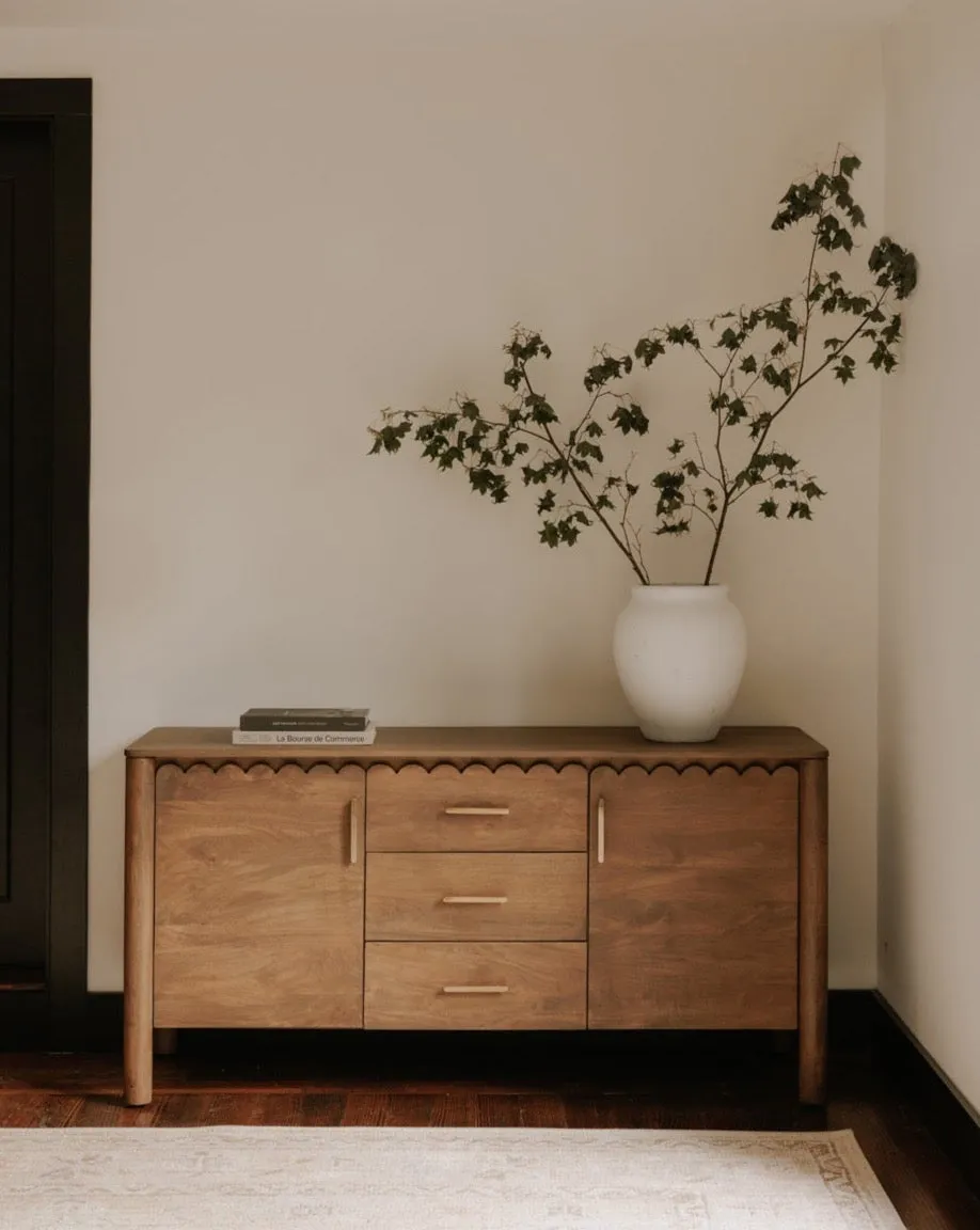 SCALLOP 3-DRAWER SIDEBOARD