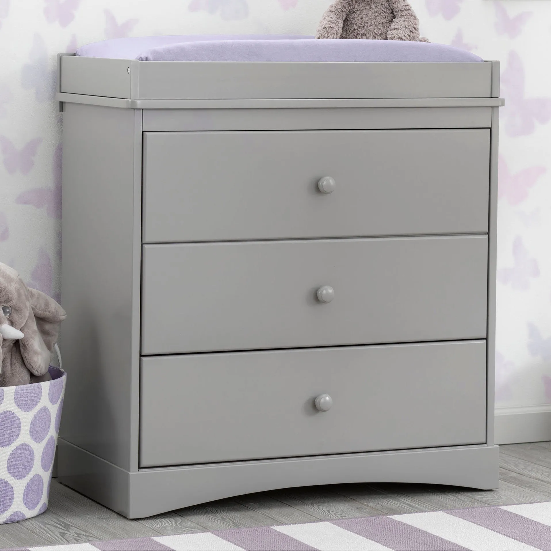 Skylar 3 Drawer Dresser with Changing Top and Interlocking Drawers