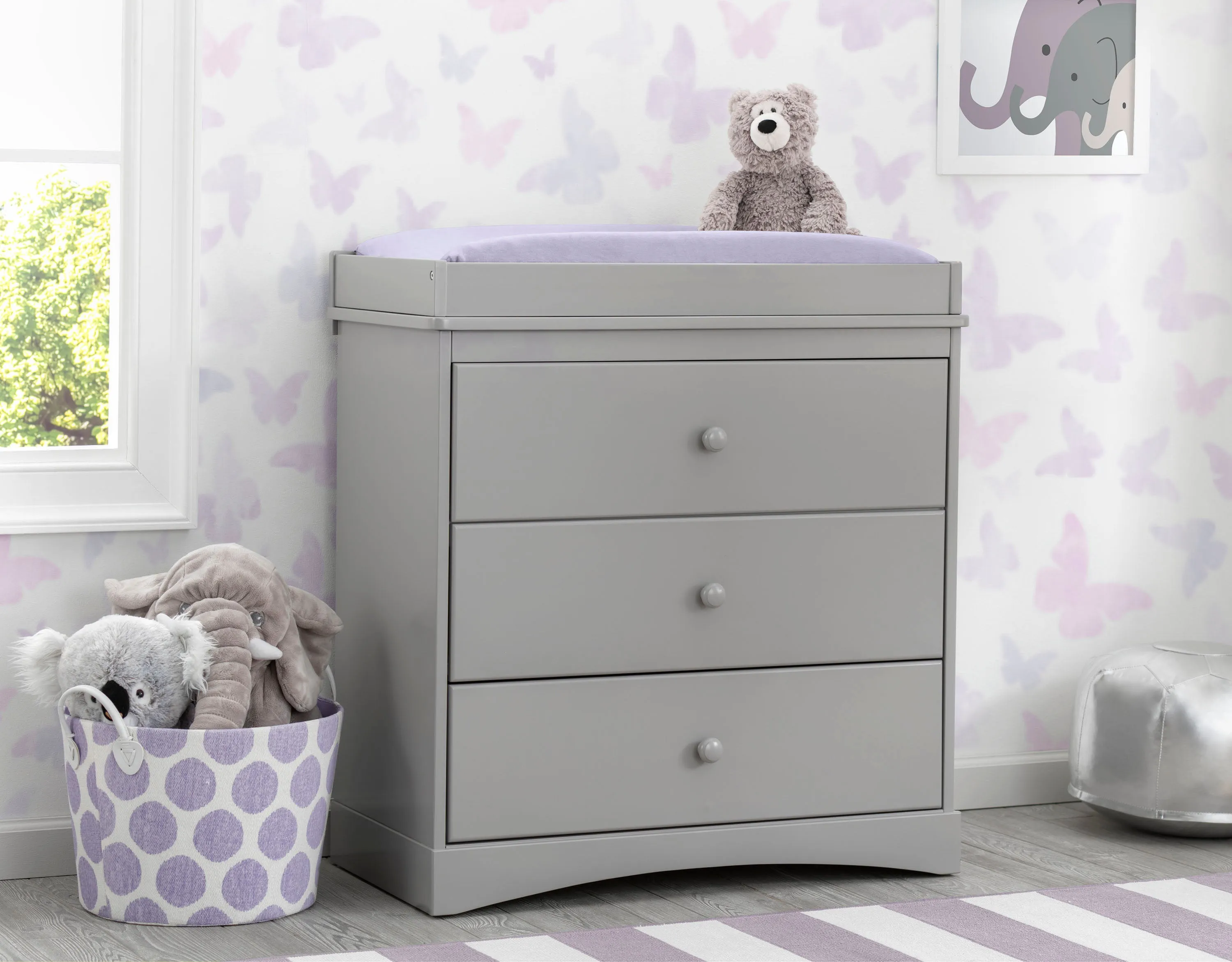 Skylar 3 Drawer Dresser with Changing Top and Interlocking Drawers