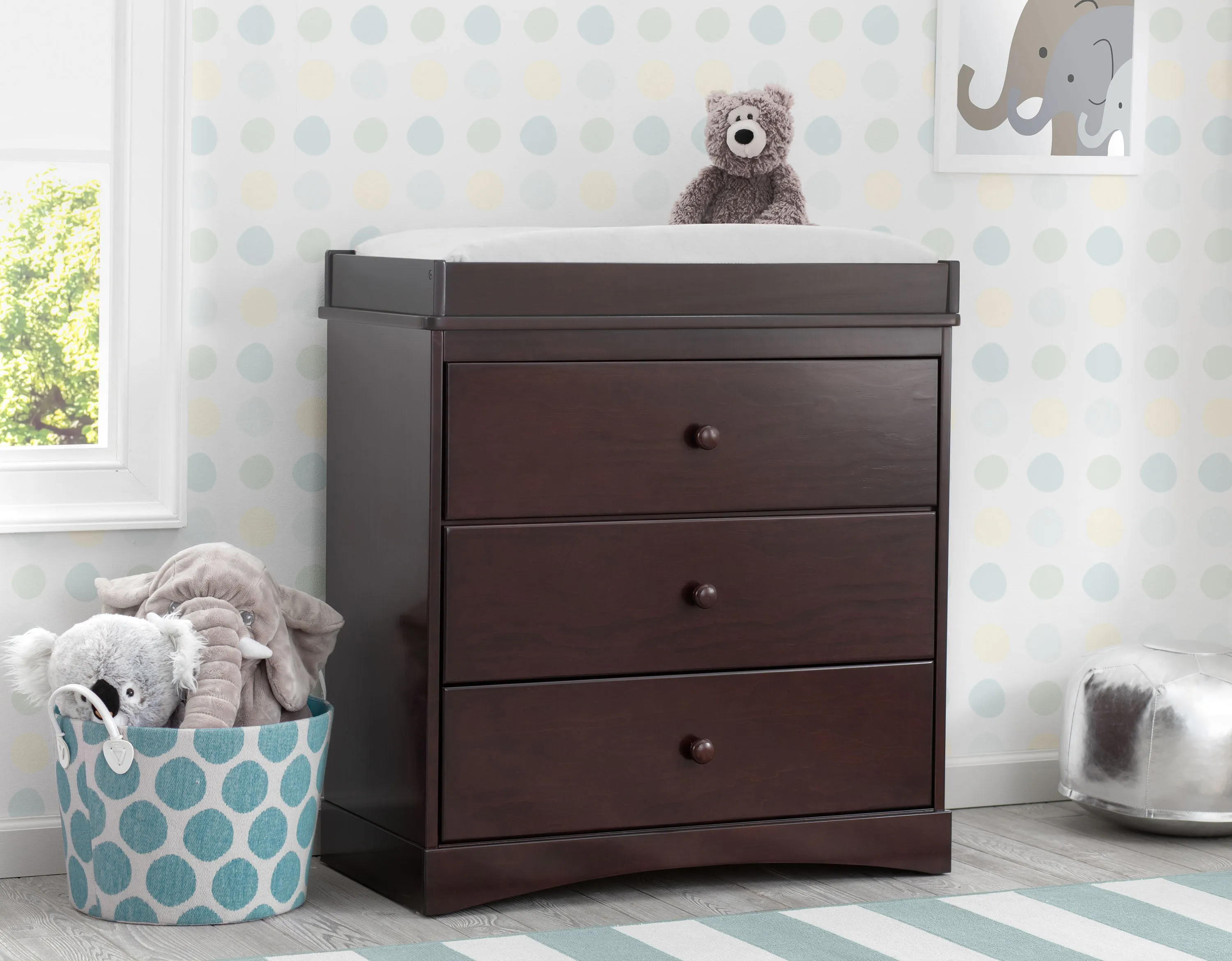 Skylar 3 Drawer Dresser with Changing Top and Interlocking Drawers