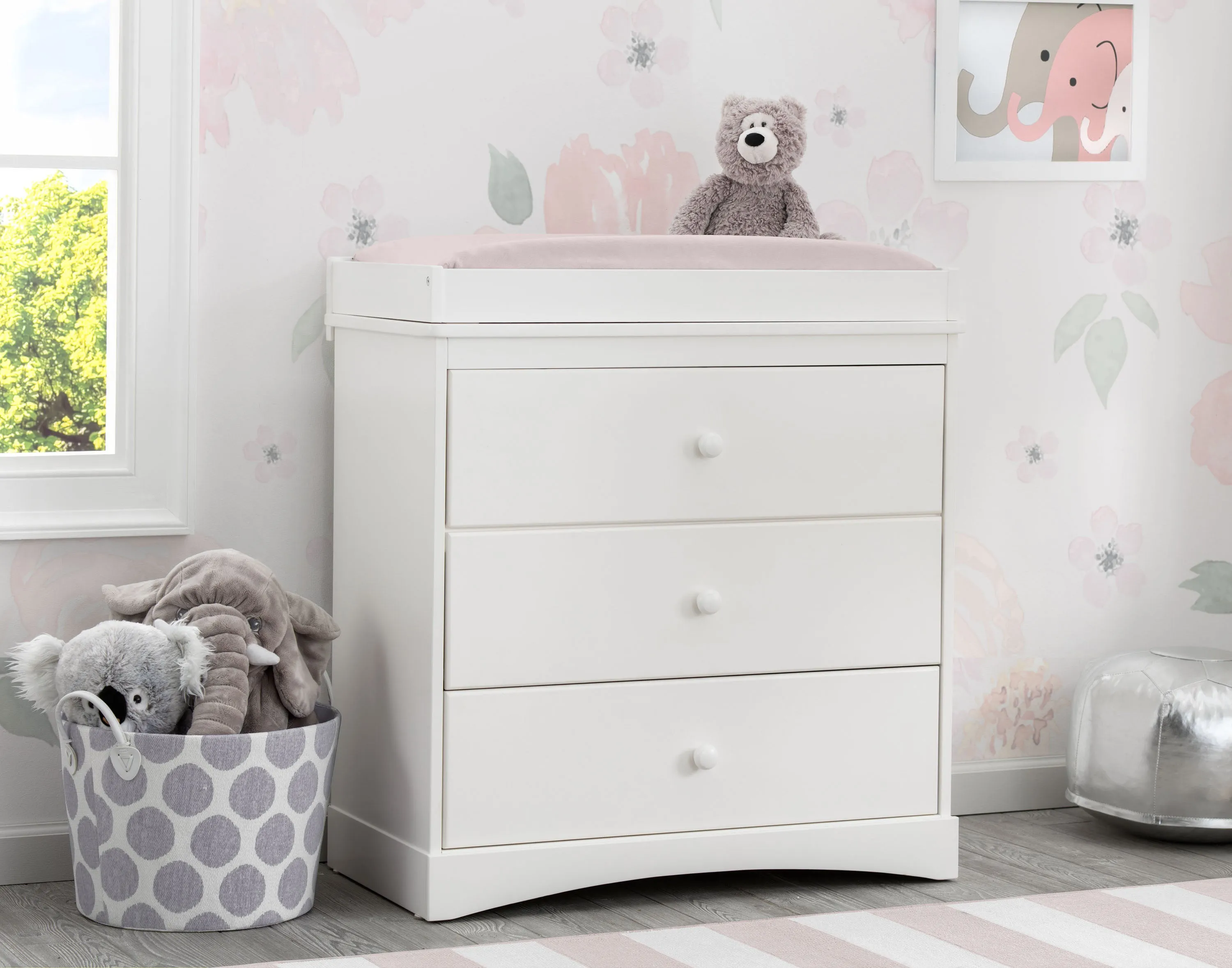 Skylar 3 Drawer Dresser with Changing Top and Interlocking Drawers