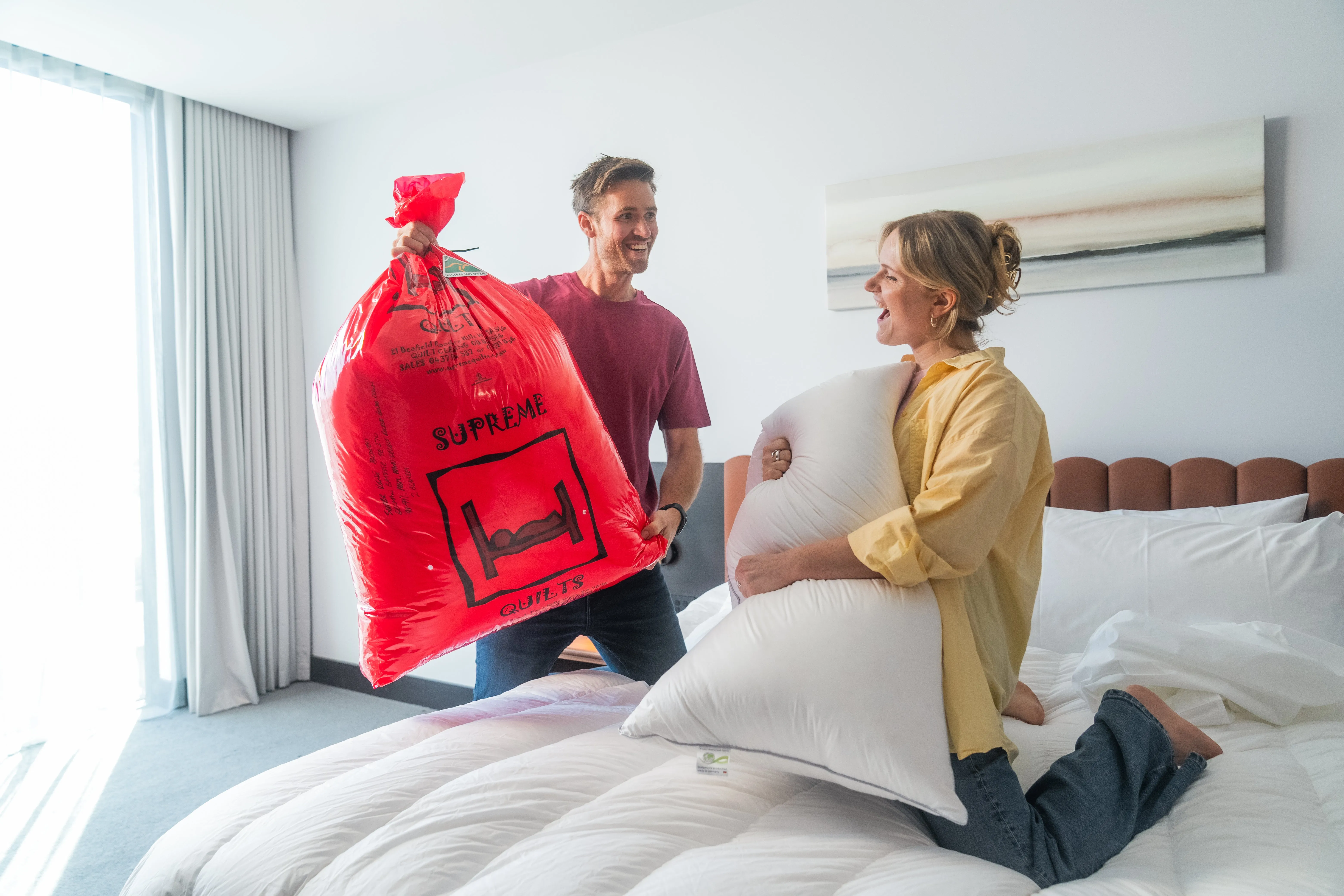 Standard Size Medium Density Pillow 95% White Premium Polish Goose Down German Batiste TE100