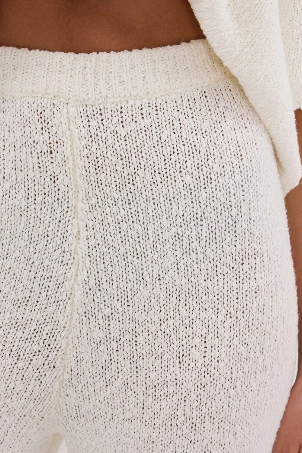 SUE OFF WHITE FRINGE KNIT PANT