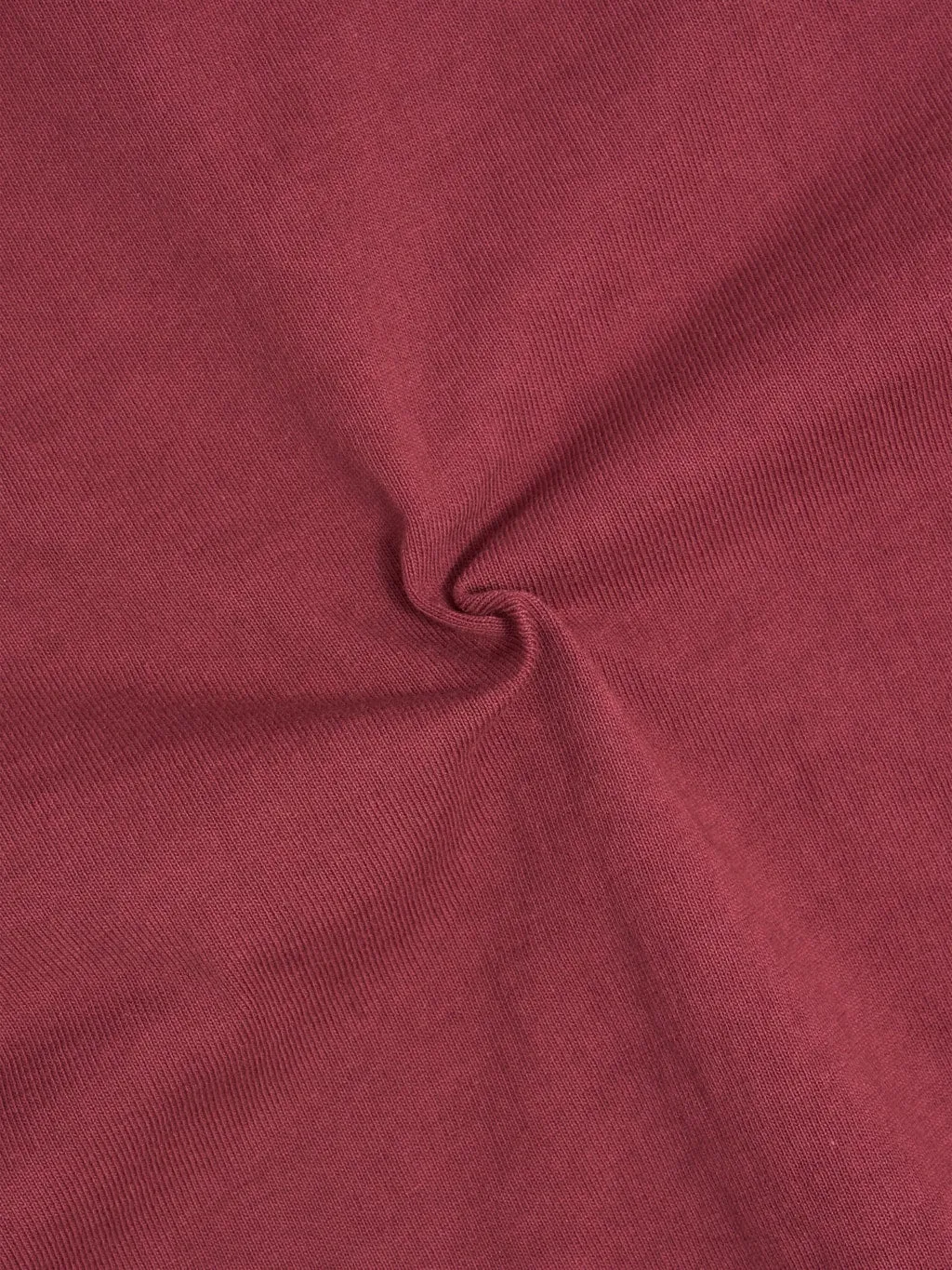 The Strike Gold Loopwheeled T-Shirt Burgundy