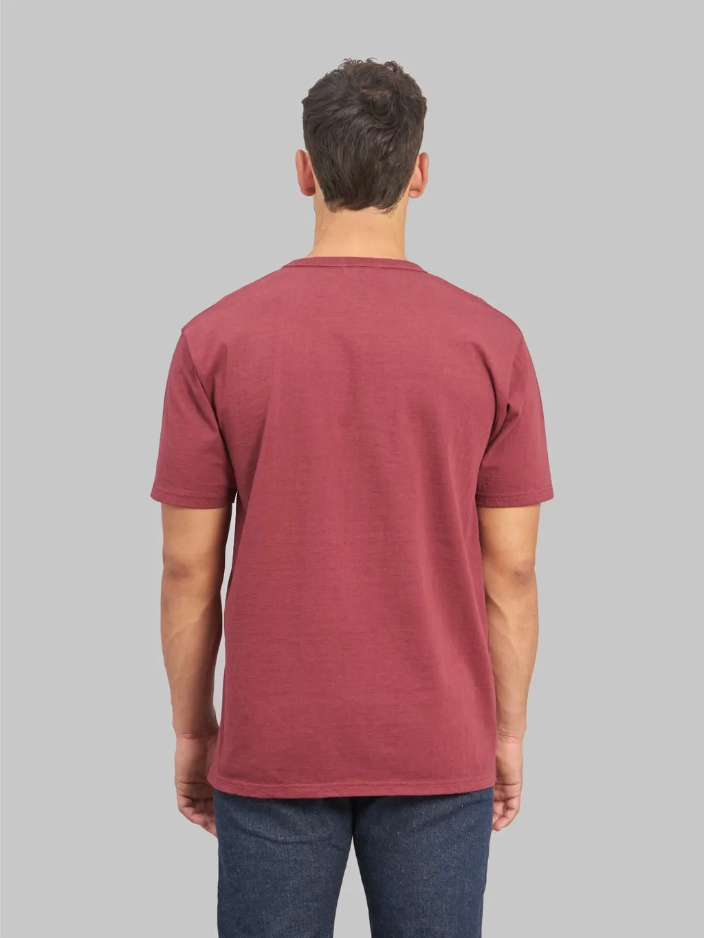 The Strike Gold Loopwheeled T-Shirt Burgundy