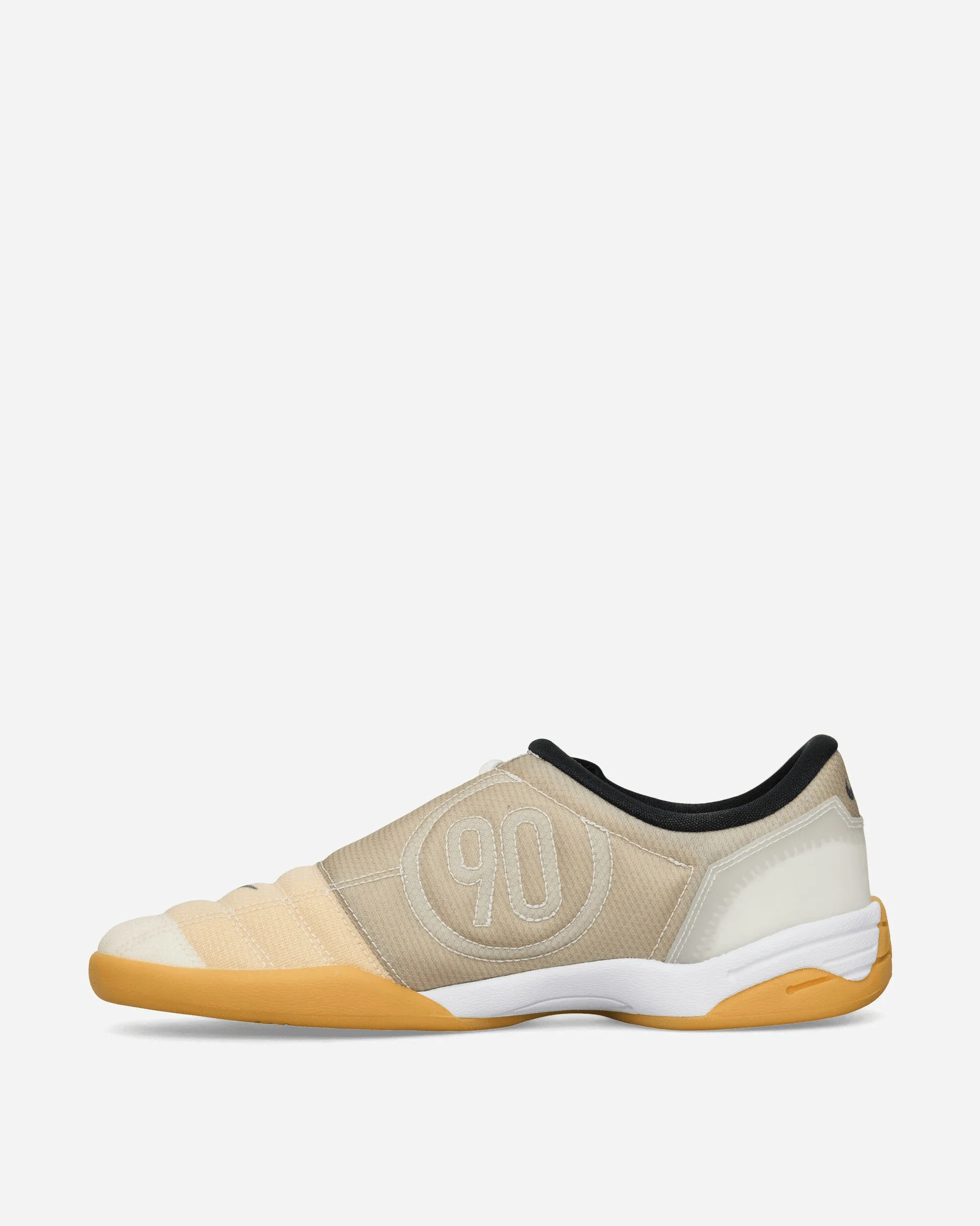 Total 90 Sneakers White / Black