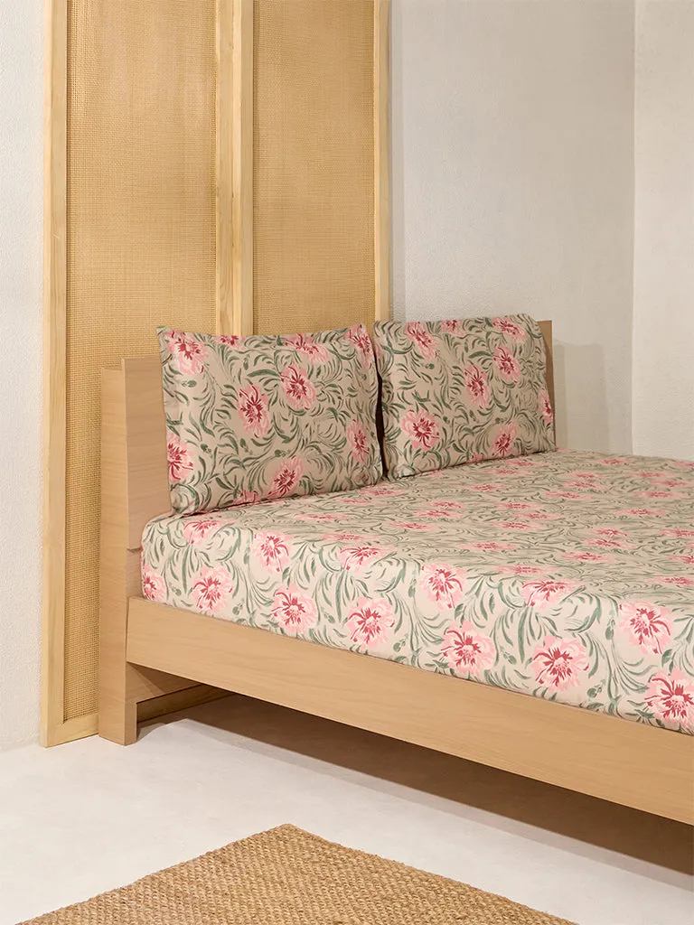 Westside Home Beige Floral Design Queen Bed Fitted Sheet and Pillowcase Set