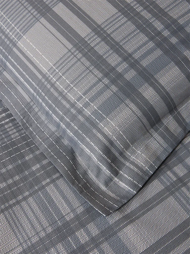 Westside Home Dark Grey Checkered Queen Bed Fitted Sheet and Pillowcase Set