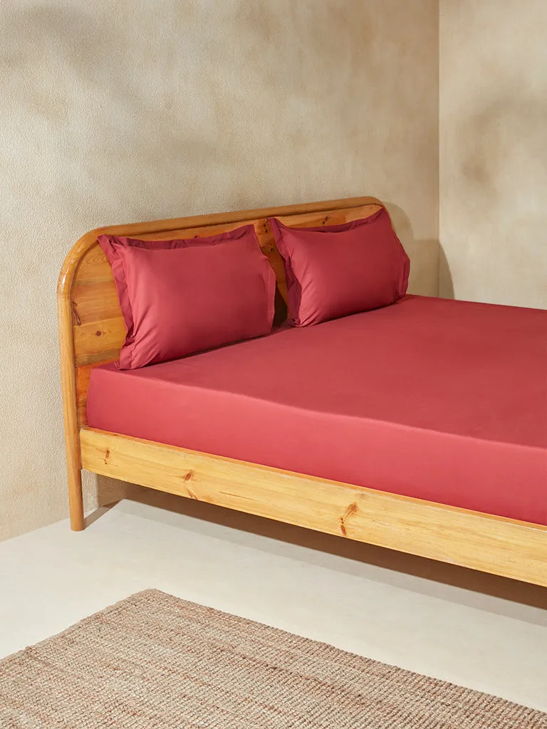Westside Home Dark Red Solid Queen Bed Fitted Sheet and Pillowcase Set