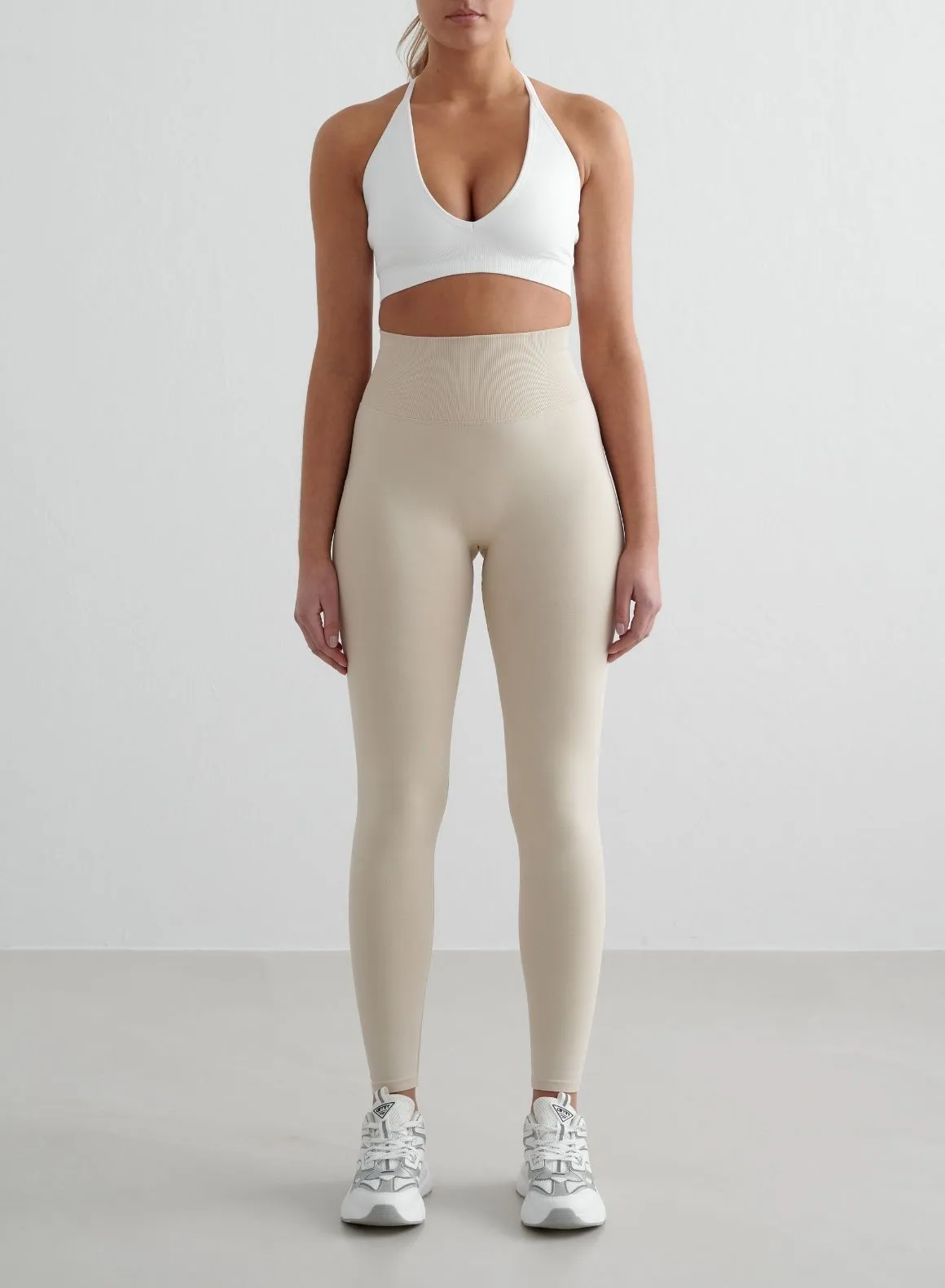 White Shape Seamless Cross Back Bra